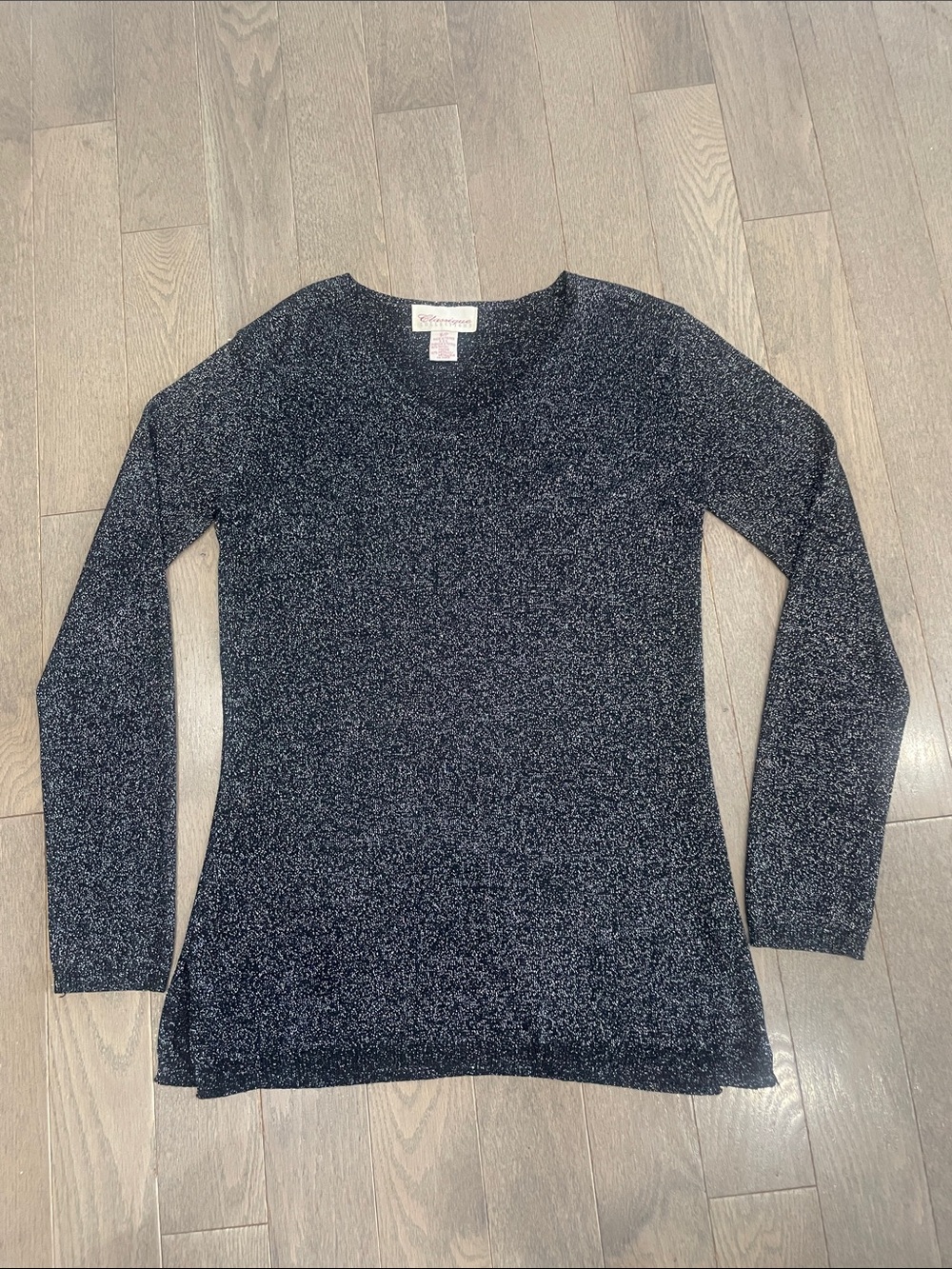 CLASSIQUE COLLECTIONS Black Sparkle V-Neck Tunic Sweater Small